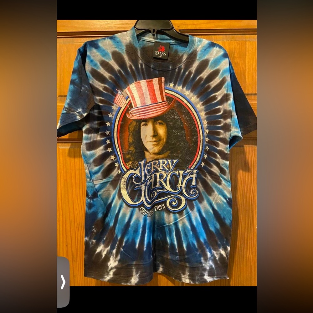 NWOT! Jerry Garcia Tie-Dye Graphic T-Shirt medium